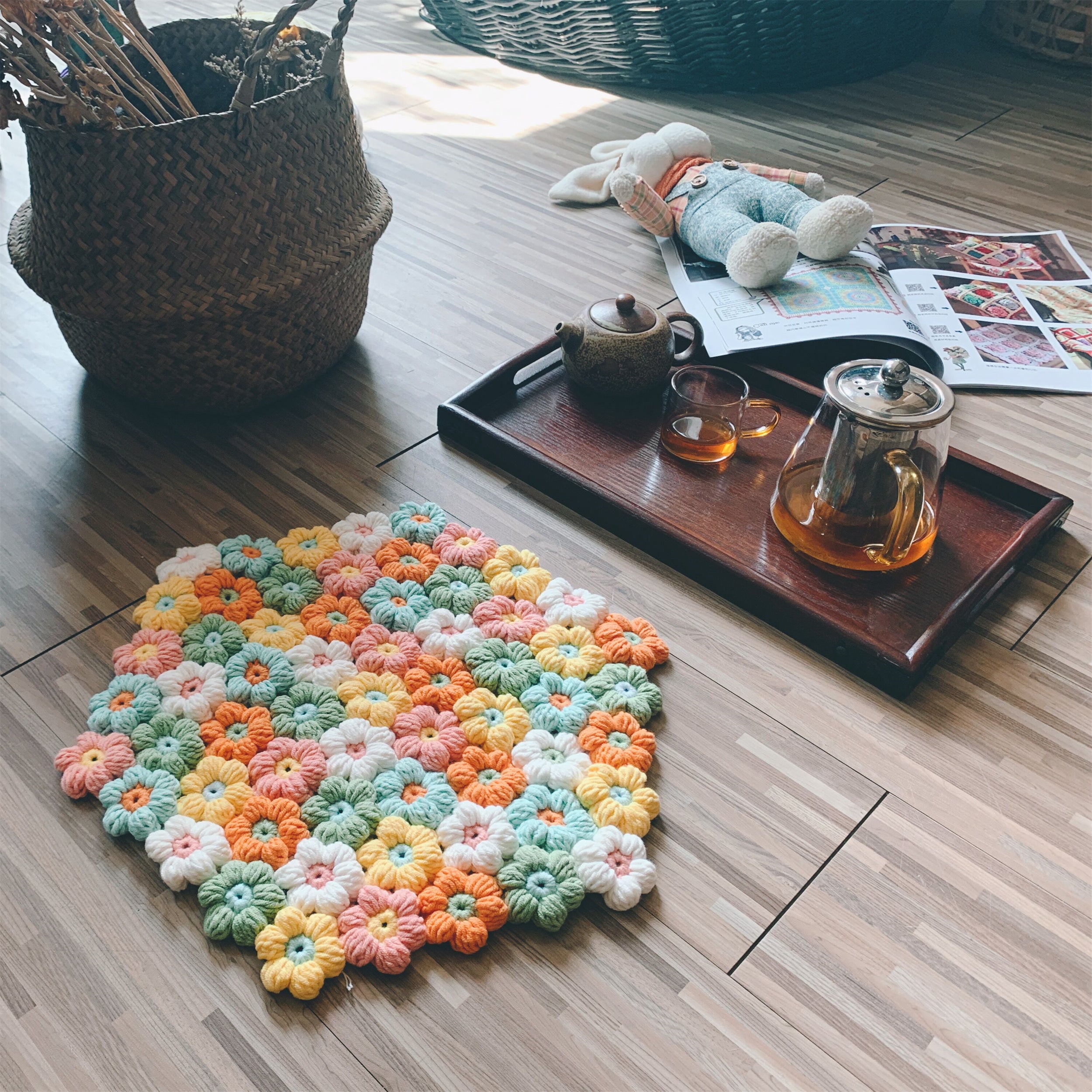 Puff Flower Cushion Pillow Crochet Kit