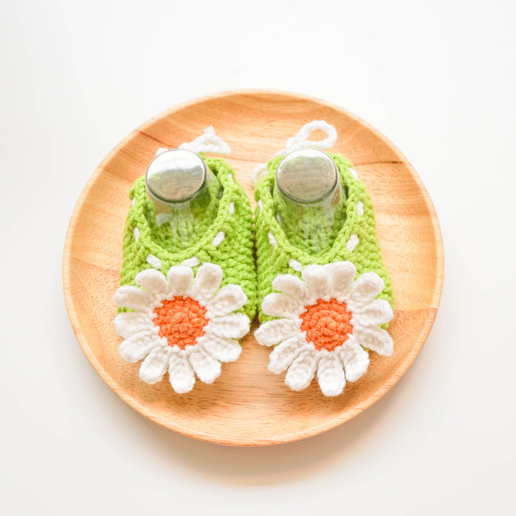 Baby Shoes Hats Set Crochet Kit